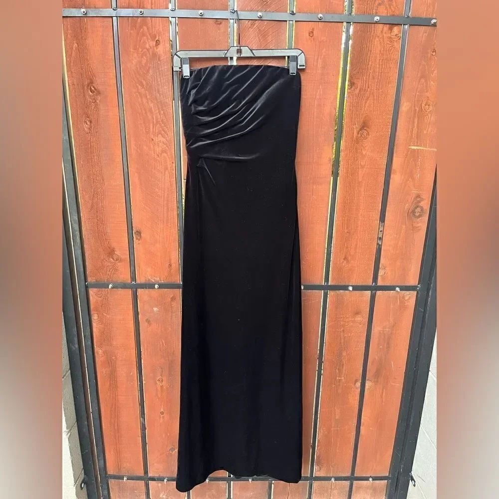 Marie St. Claire Vintage Long Hollywood velvet evening gown size 4